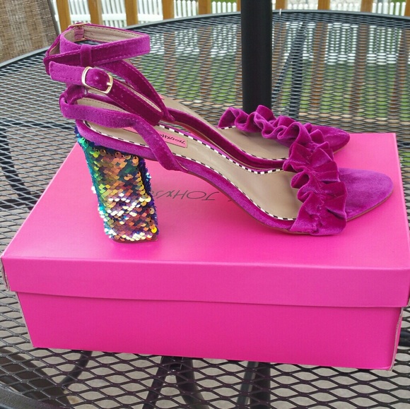 Betsey Johnson Shoes - BETSEY JOHNSON SEQUENCE HEEL SHOE